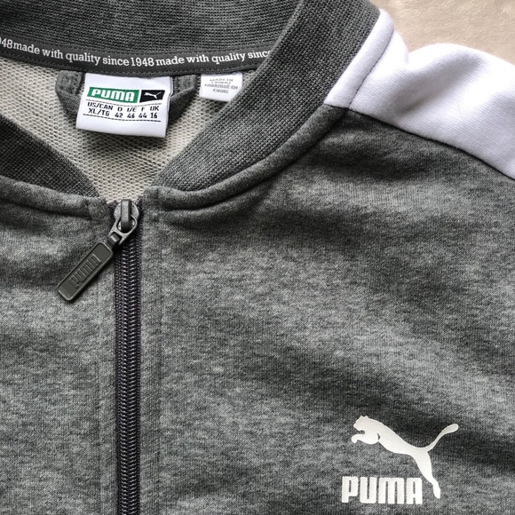 PUMA Classic T7 Relaxed Track Jacket - Picture 2 of 3
